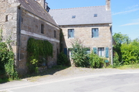 Ancien café au bourg